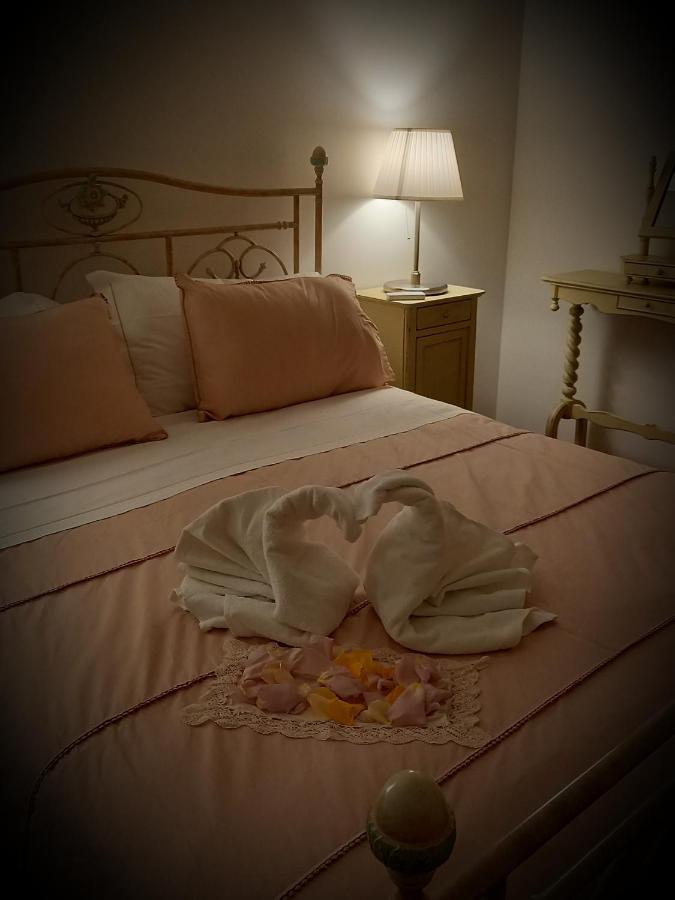 La Principessa Nera B&B Ostra Екстер'єр фото